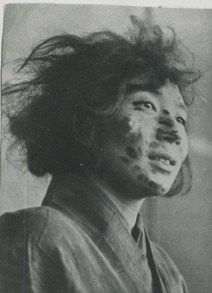 眞山美保 新制作座 第1作目 泥かぶら